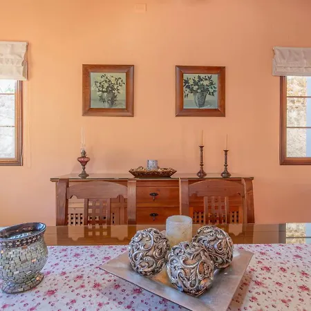 Casa Nieves * El Paso