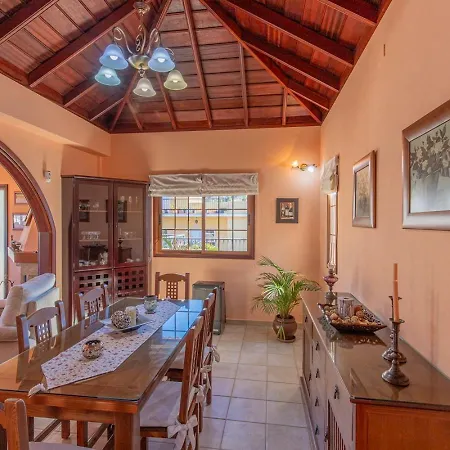 Casa Nieves Holiday home *